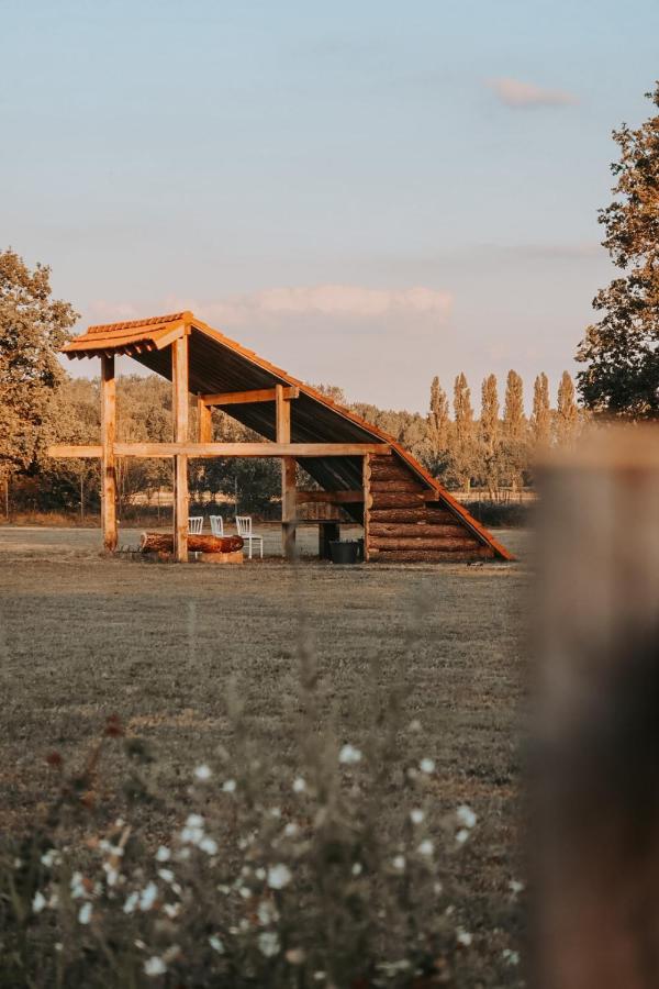 Hoeve Twente - De Bonte Specht Villa Heythuysen Buitenkant foto